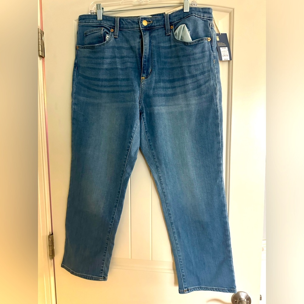 Universal Thread Blue Jeans